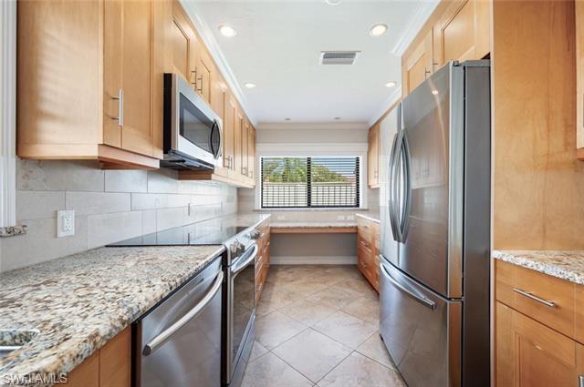 551 Beachwalk Cir 85-0 Property Photo 27