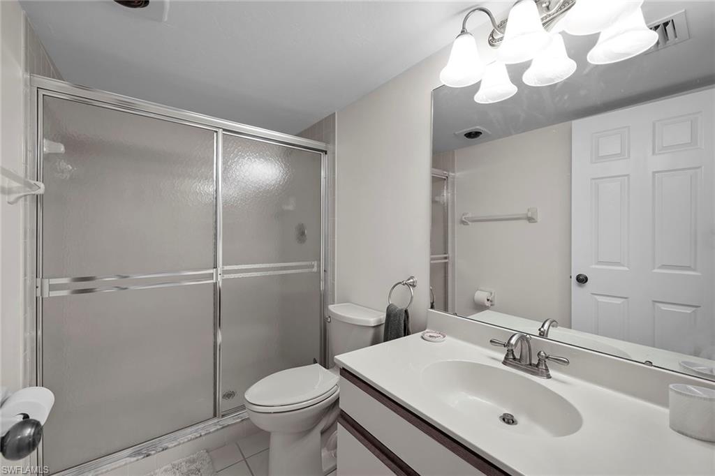 4240 Lake Forest Dr 423 Property Photo 18