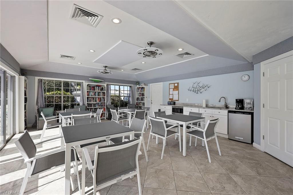 4240 Lake Forest Dr 423 Property Photo 27