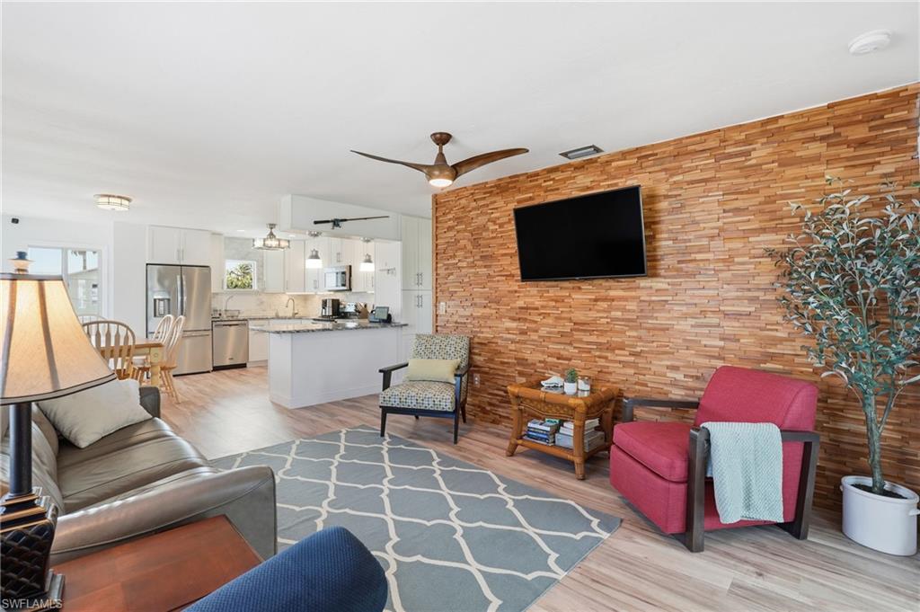 7 Avenida Carita Property Photo 15