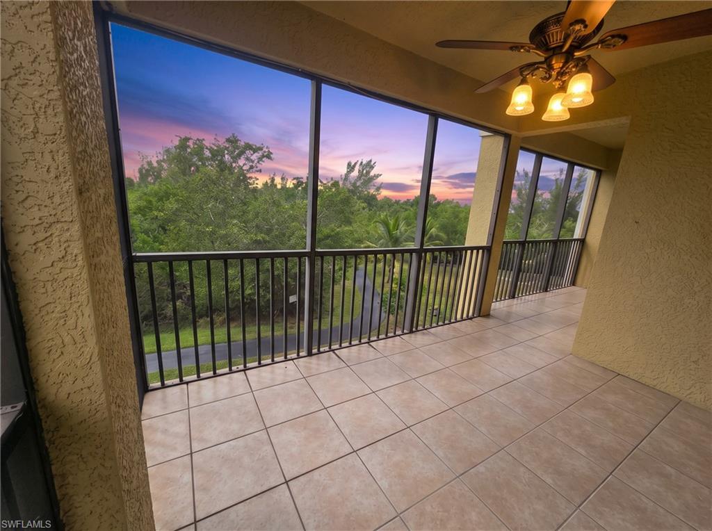 10080 Lake Cove Dr 202 Property Photo 4