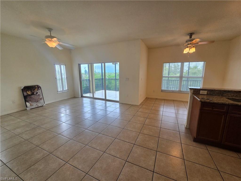 10080 Lake Cove Dr 202 Property Photo 6
