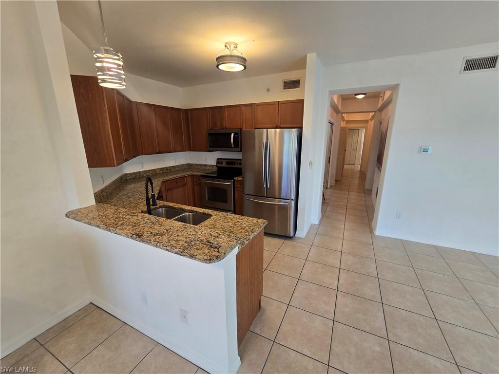 10080 Lake Cove Dr 202 Property Photo 11