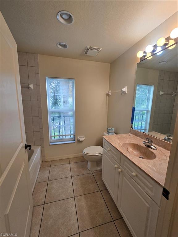 10080 Lake Cove Dr 202 Property Photo 28