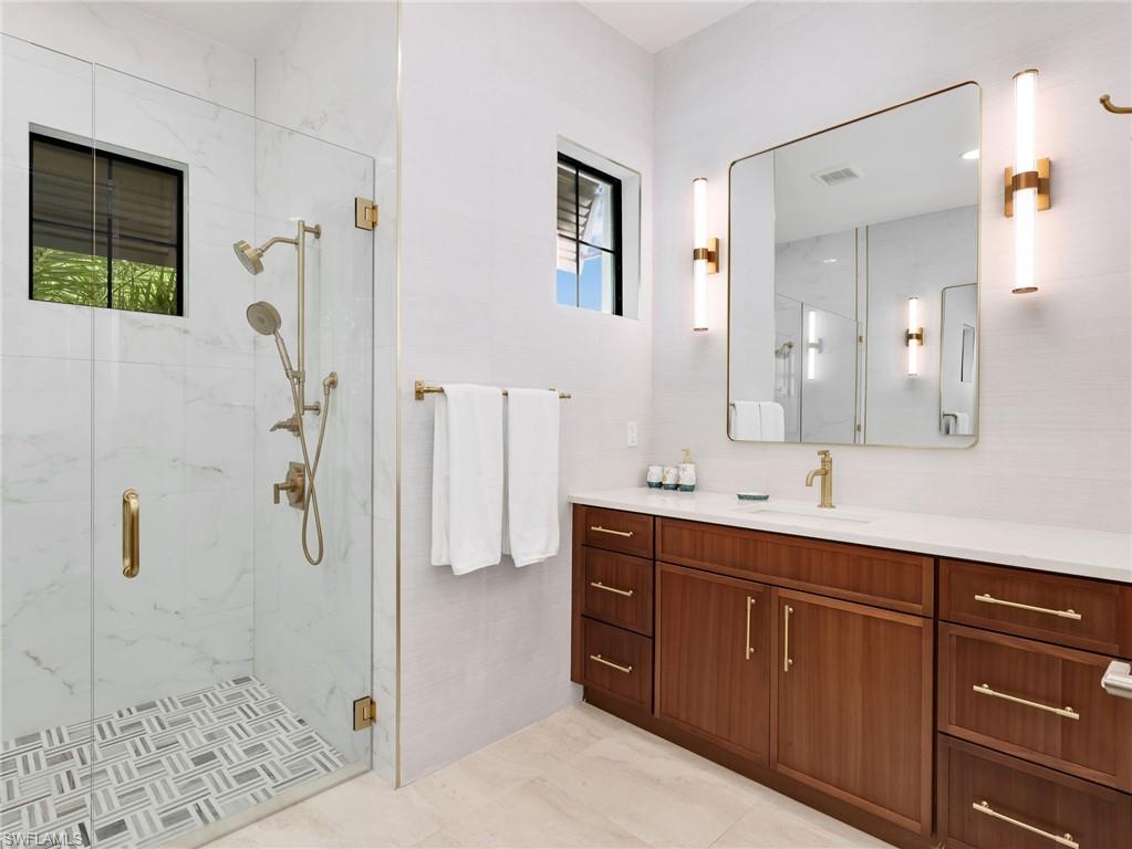 1813 Menorca Ct Property Photo 19