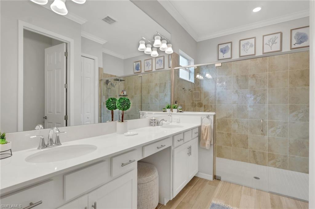 5990 Berwick Ln Property Photo 17