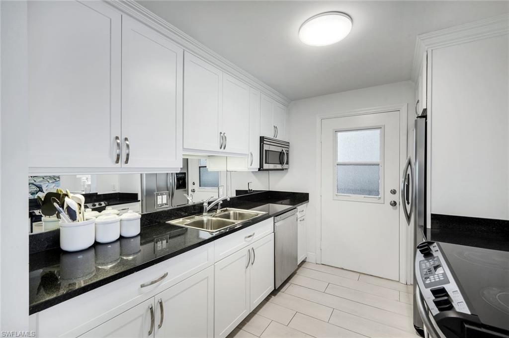 222 Harbour Dr 312 Property Photo 9