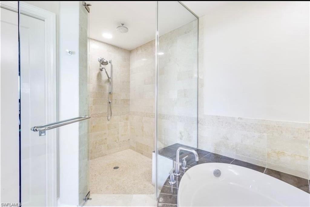 9115 Strada Pl 5205 Property Photo 15