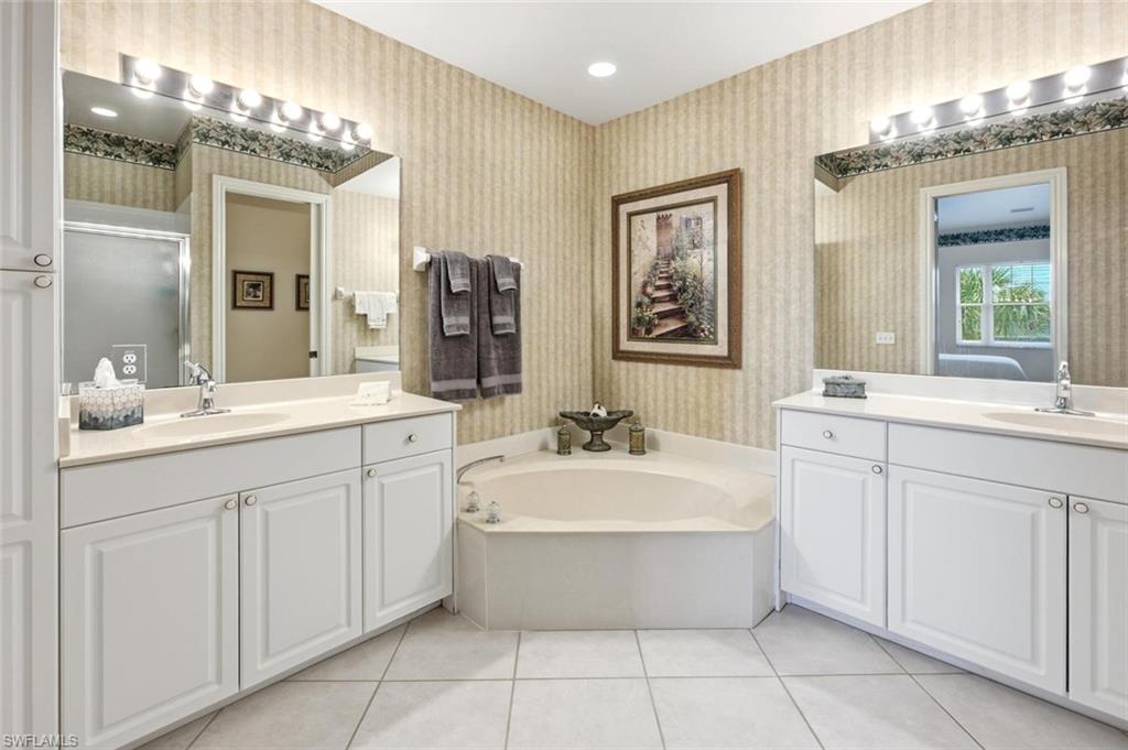 795 Bentwater Cir 202 Property Photo 26