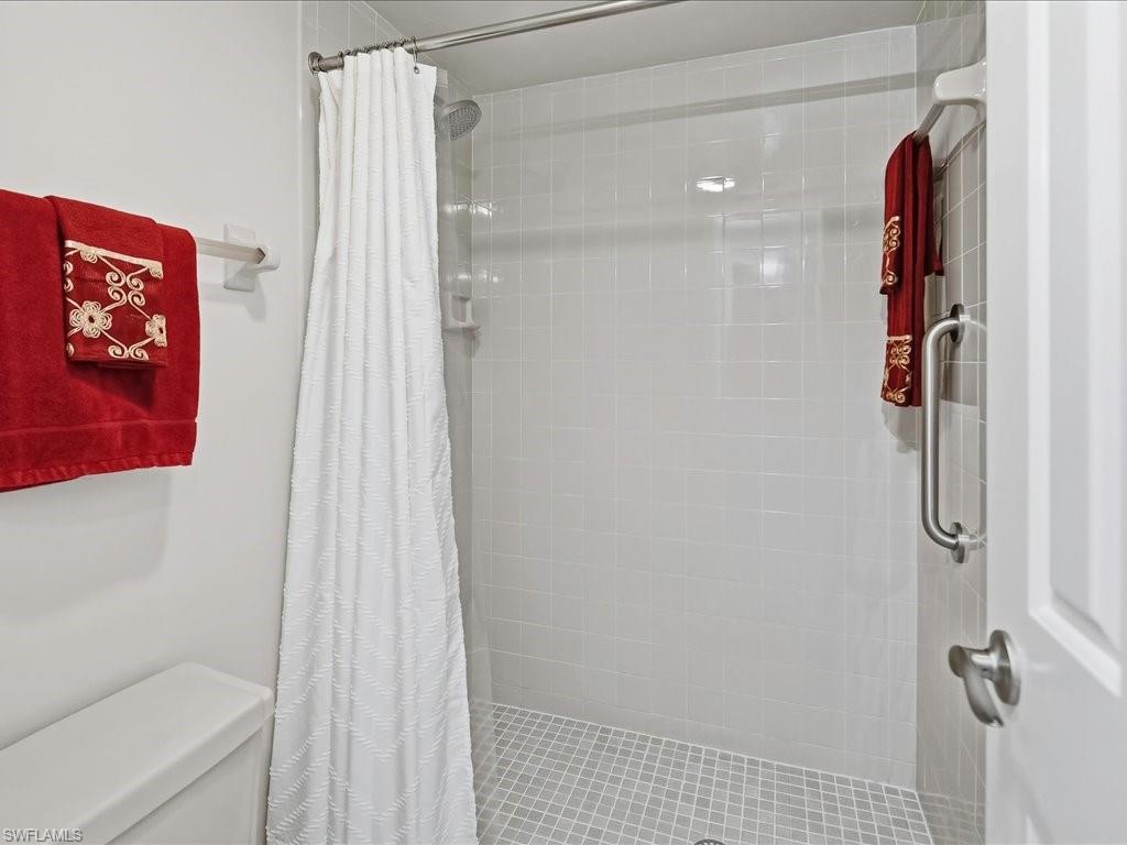 228 Fox Glen Dr 3205 Property Photo 19