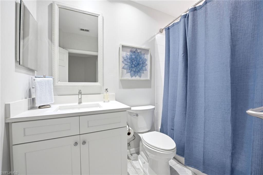1505 Clermont Dr 102 Property Photo 16