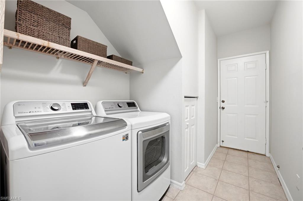 1505 Clermont Dr 102 Property Photo 18