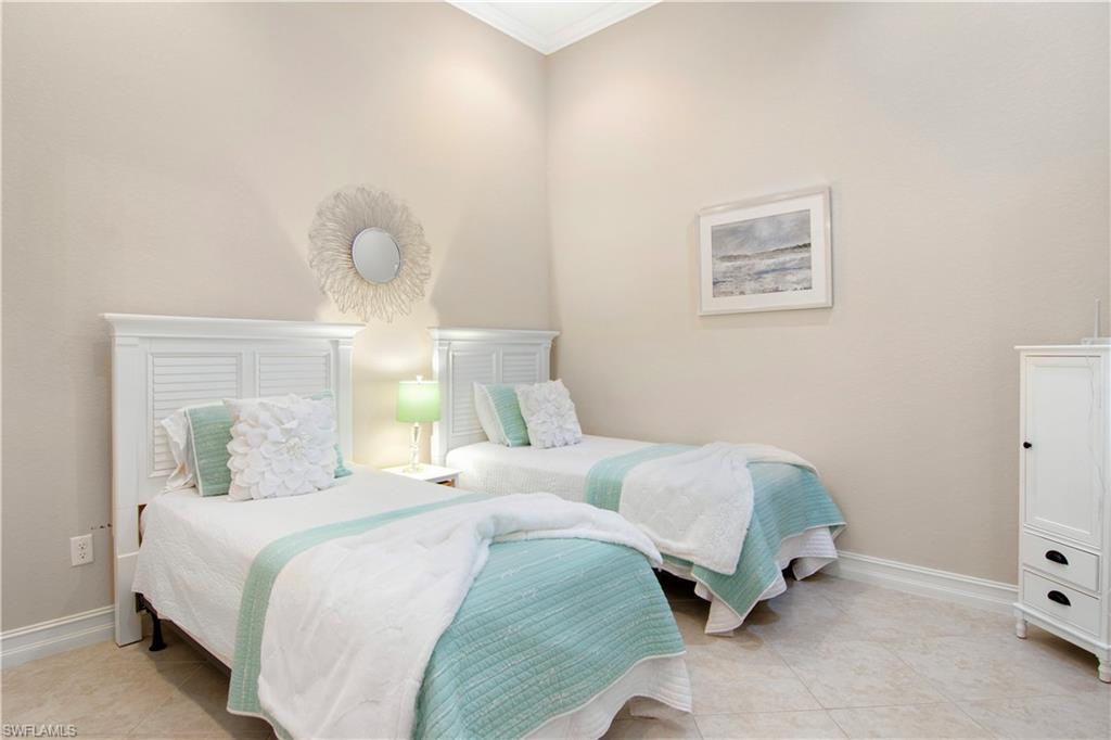 6564 Roma Way Property Photo 13