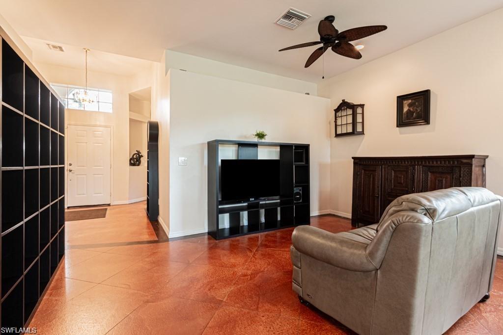 2252 Heritage Greens Dr Property Photo 8
