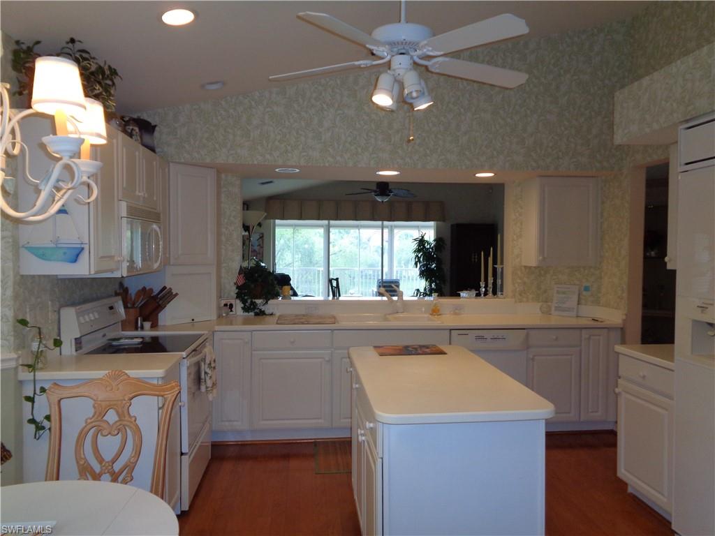 6145 Reserve Cir 1703 Property Photo 5