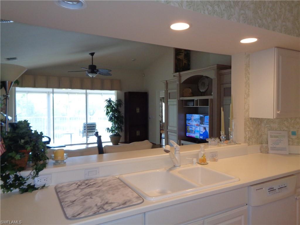 6145 Reserve Cir 1703 Property Photo 7