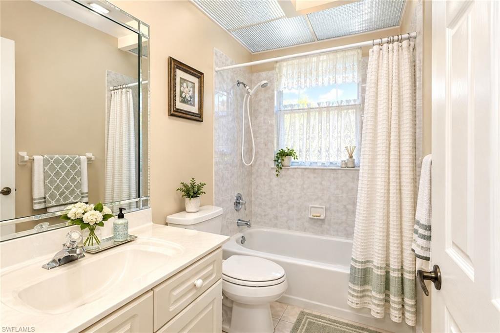 6820 Lone Oak Blvd Property Photo 9