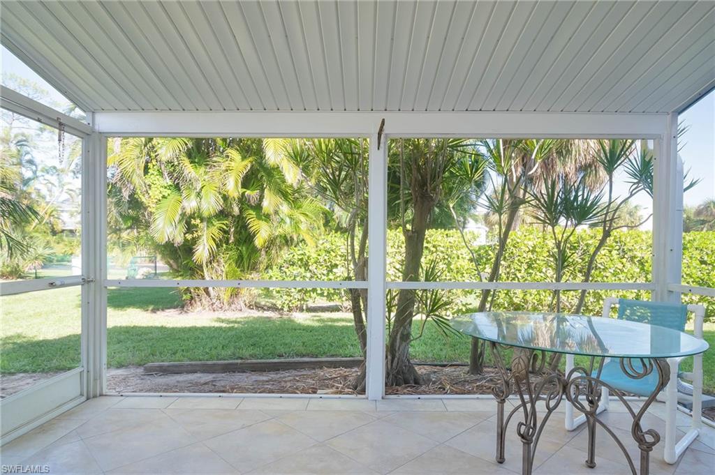 6119 Lake Front Dr Property Photo 29