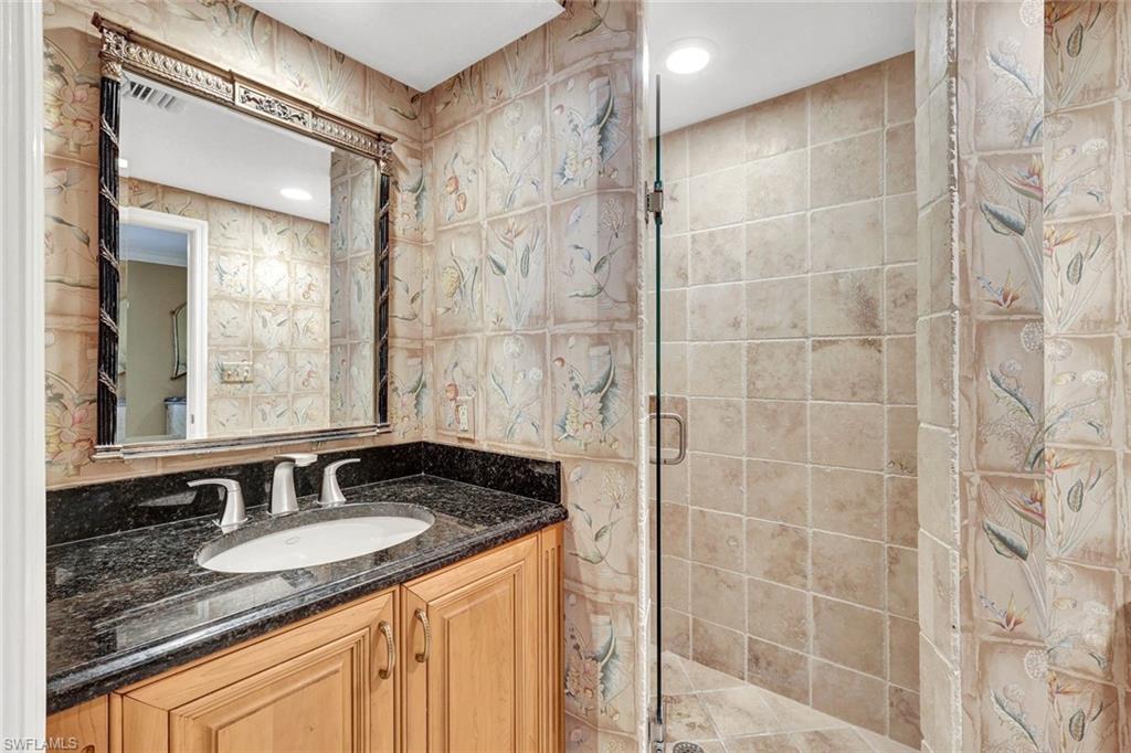 6000 Royal Marco Way 646 Property Photo 21