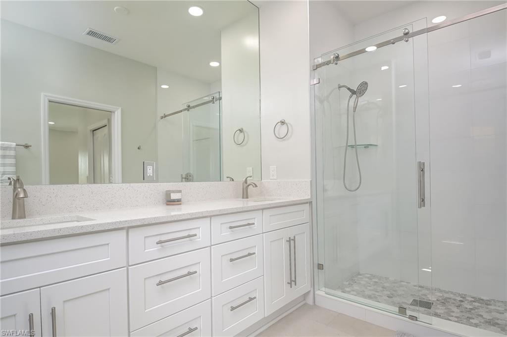 7891 Sanctuary Cir 2 Property Photo 17
