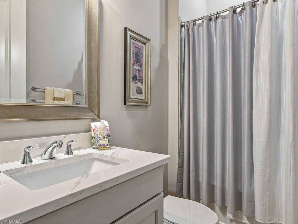 8947 Saint Lucia Dr Property Photo 8