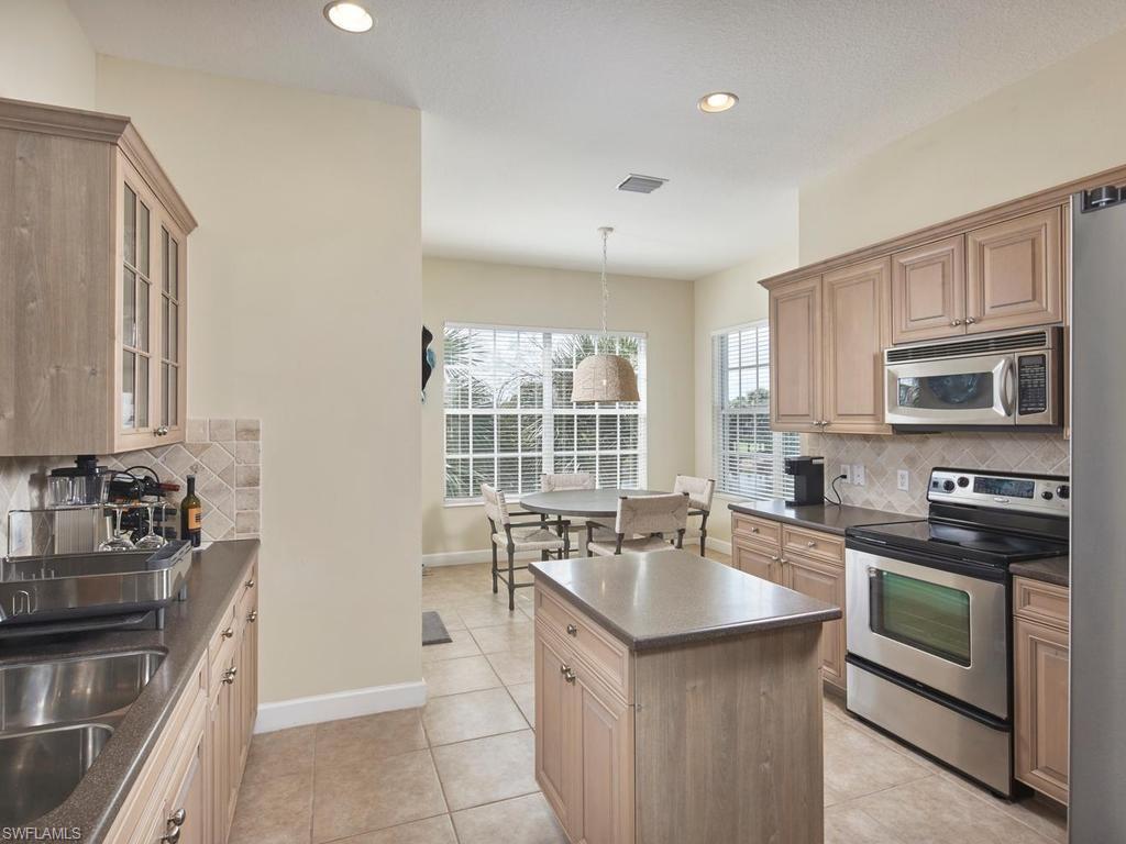 23690 Merano Ct 202 Property Photo 4