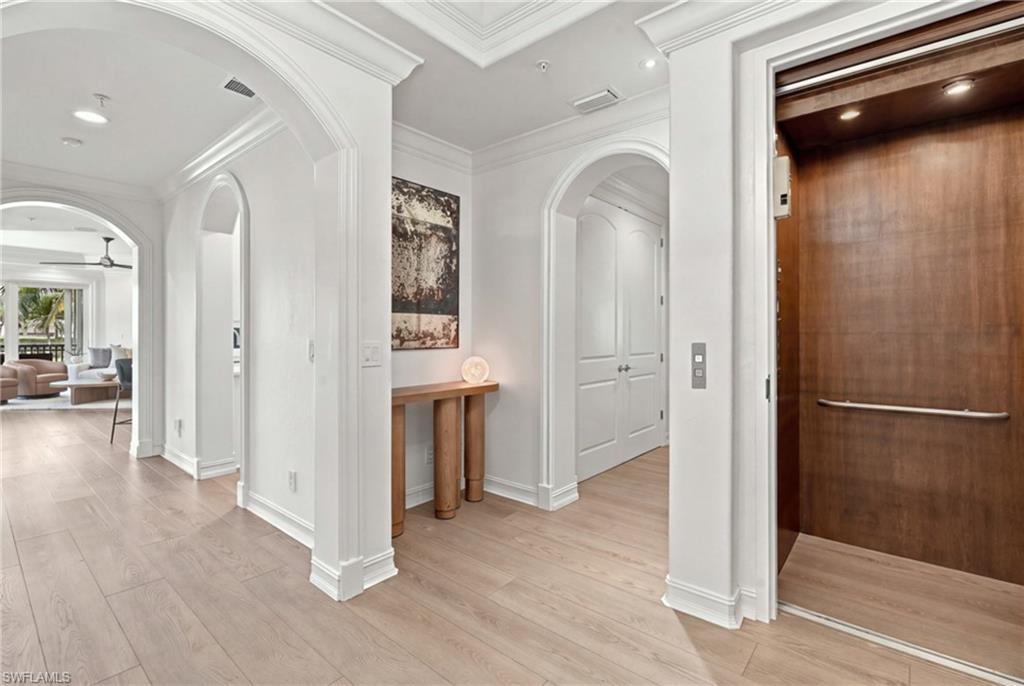 10831 Vivaldi Ct 2002 Property Photo 7