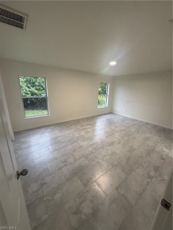 720 Lamar St E Property Photo 16