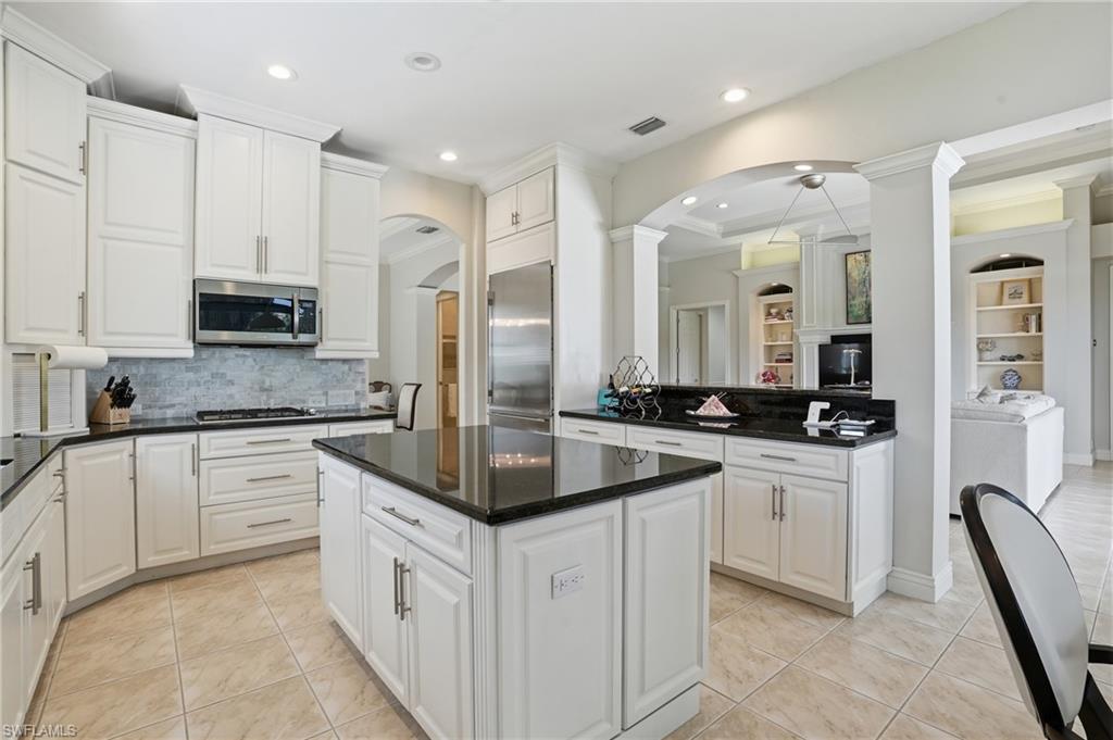 10500 Via Balestri Dr Property Photo 12