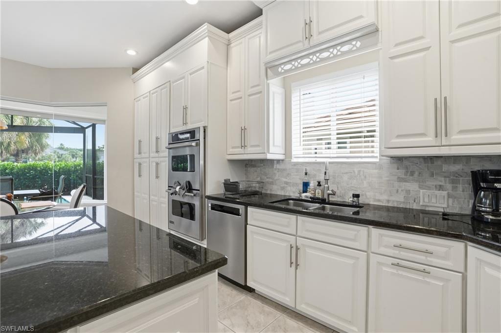 10500 Via Balestri Dr Property Photo 15