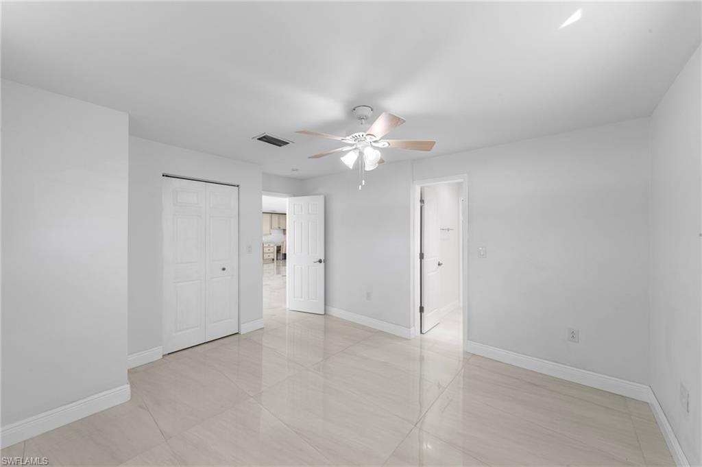 971 Town And River Dr Property Photo 28