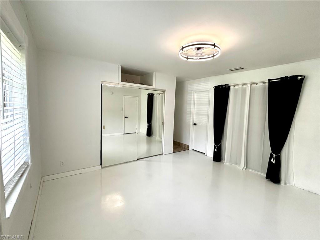 226036730 Property Photo 4