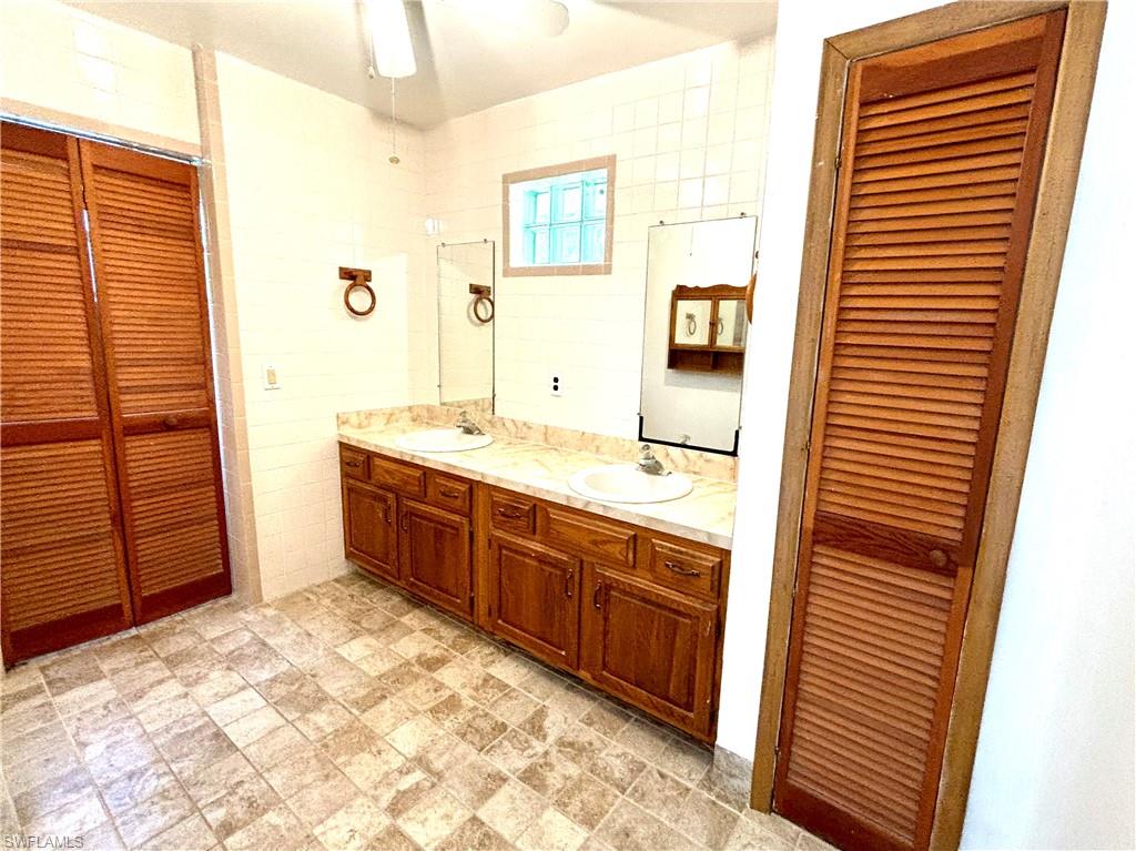 226036730 Property Photo 8