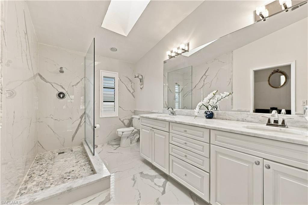 226036767 Property Photo 14