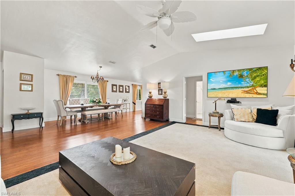 226036767 Property Photo 27