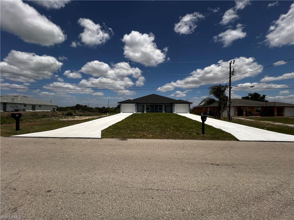 1122 Eisenhower BLVD Property Photo 1