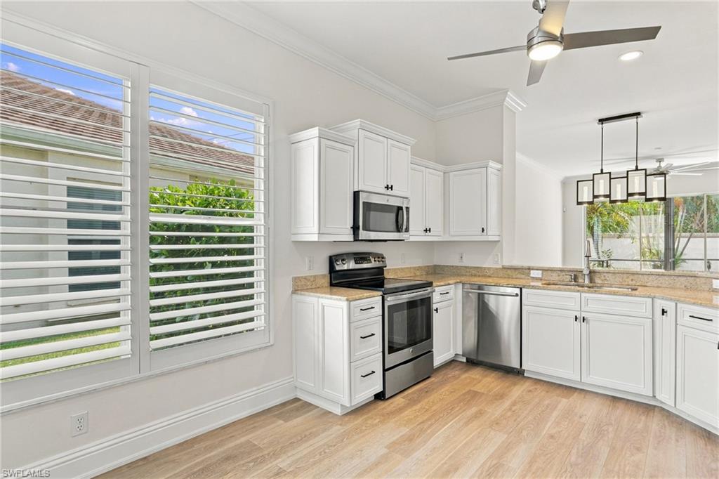 1806 Leamington Ln Property Photo 9