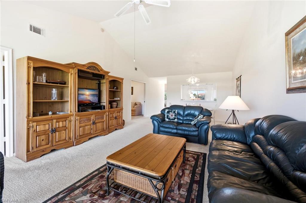 575 Saratoga Cir 204 Property Photo 19