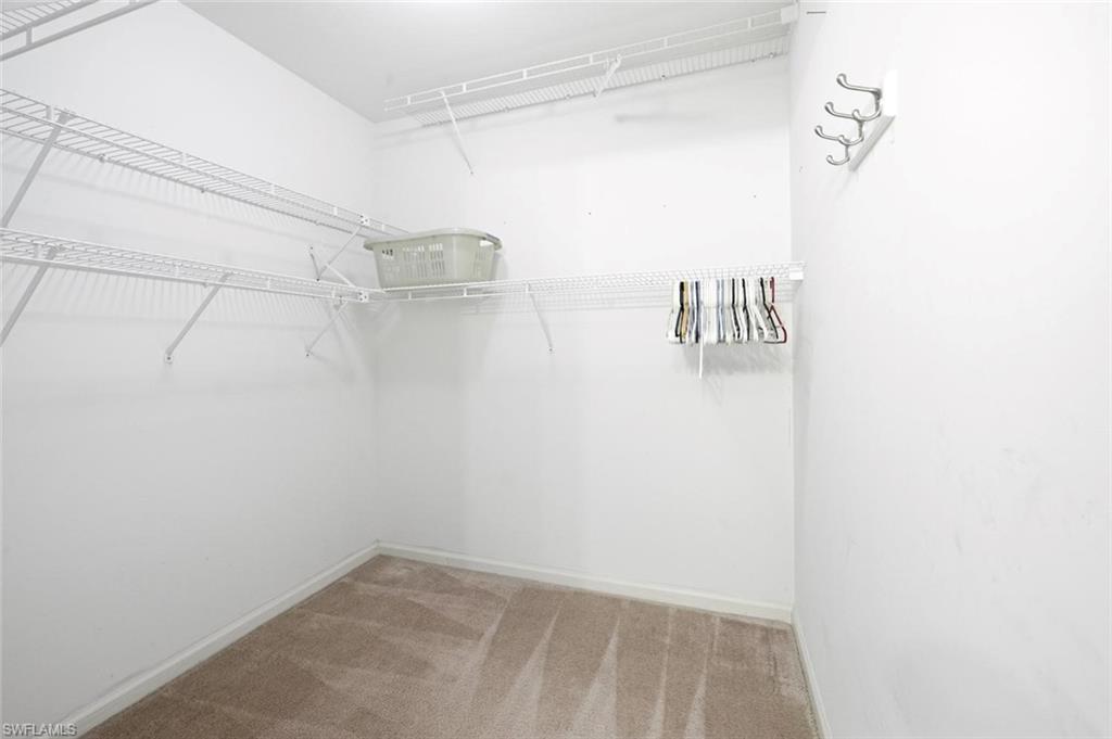 575 Saratoga Cir 204 Property Photo 23