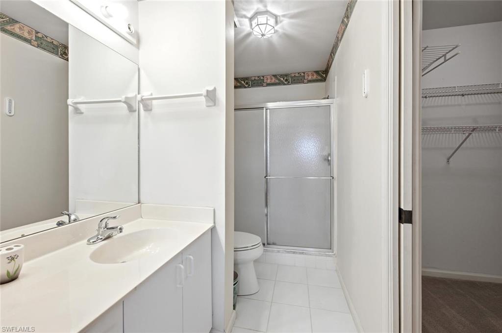 575 Saratoga Cir 204 Property Photo 24
