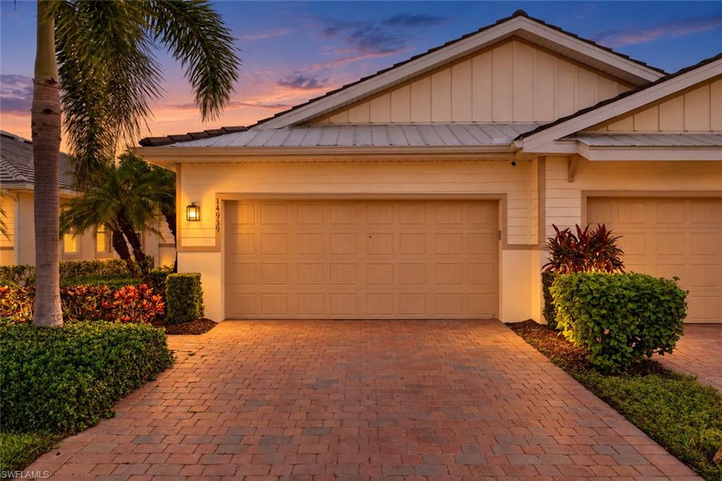 14939 Edgewater CIR Property Photo 1