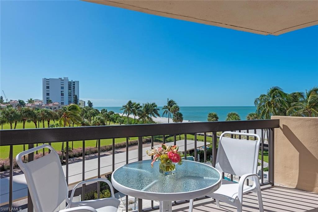 4001 Gulf Shore Blvd N 305 Property Photo 4