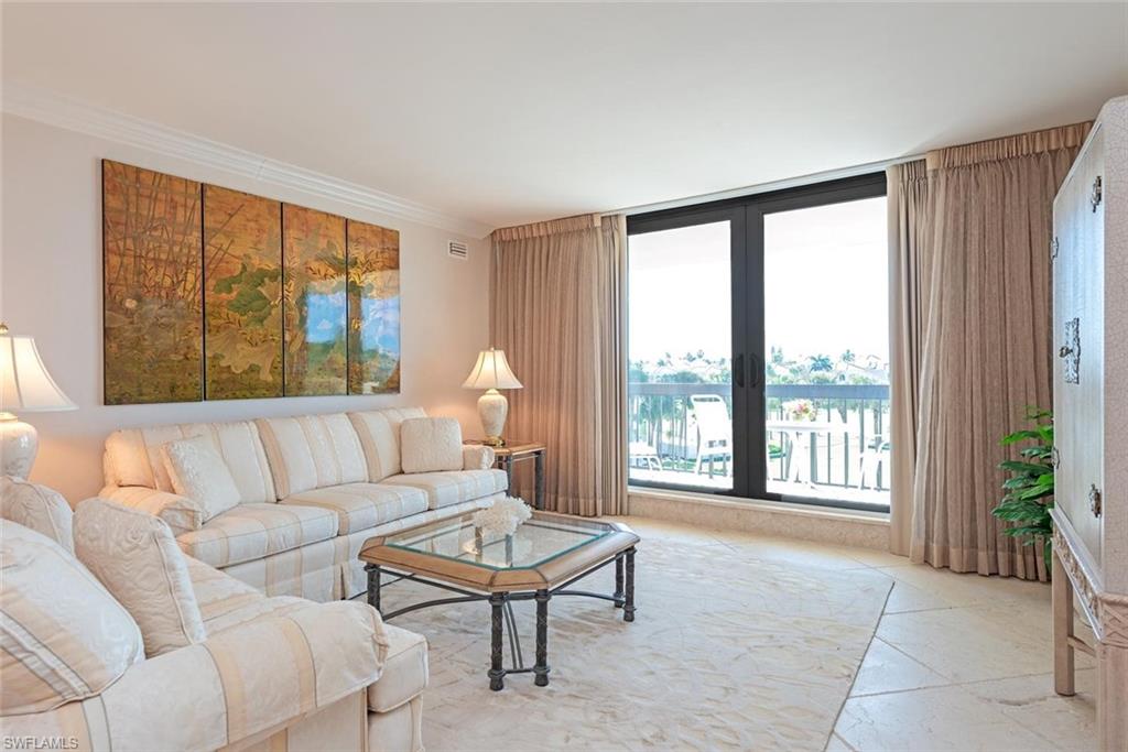 4001 Gulf Shore Blvd N 305 Property Photo 7