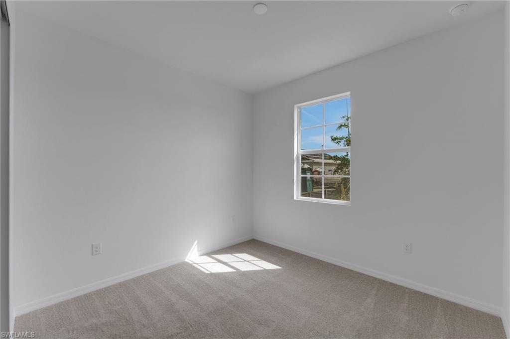 16938 Squirrel Branch Ln Property Photo 14
