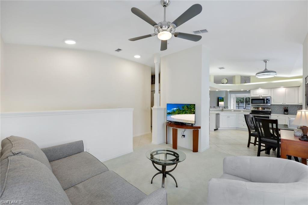 6914 Satinleaf Rd N 204 Property Photo 15