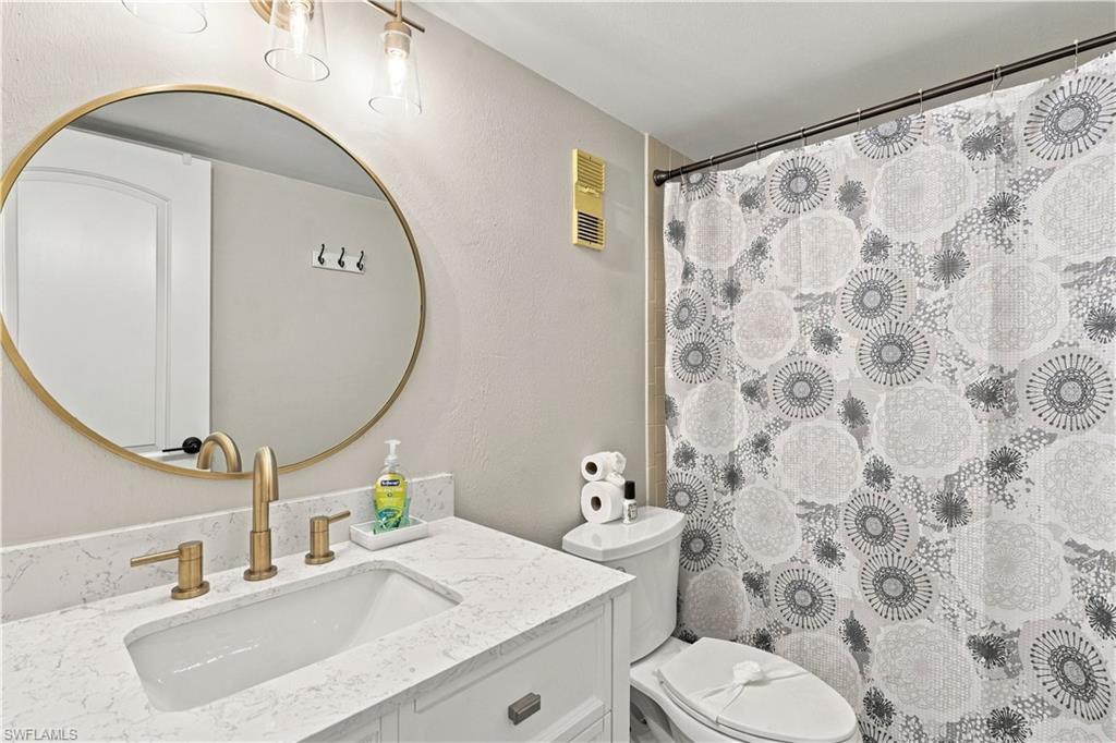 320 Seaview Ct 602 Property Photo 18