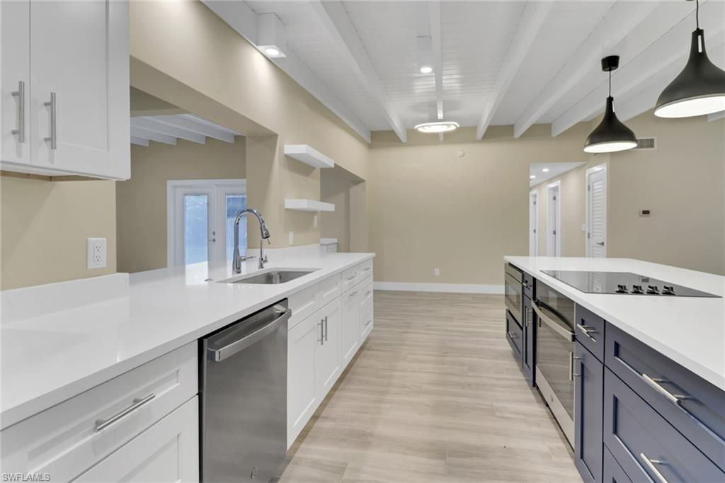 5150 Sand Dollar Ln Property Photo 10