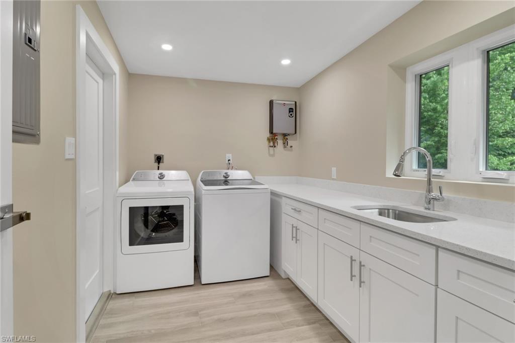 5150 Sand Dollar Ln Property Photo 12