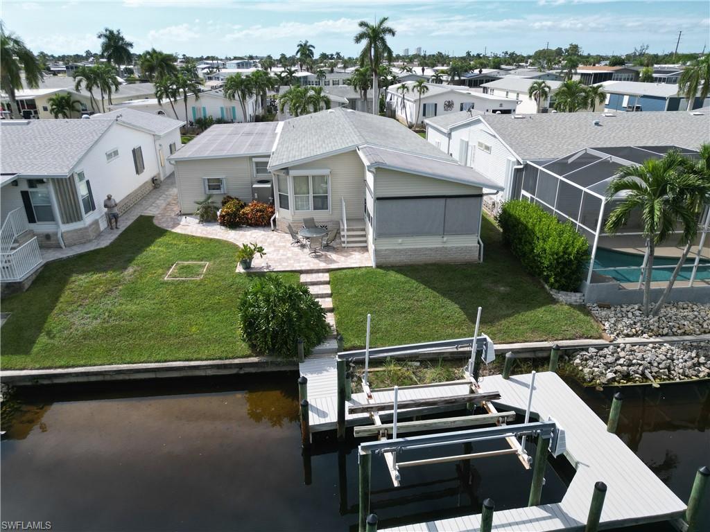 17611 Canal Cove Ct Property Photo 10