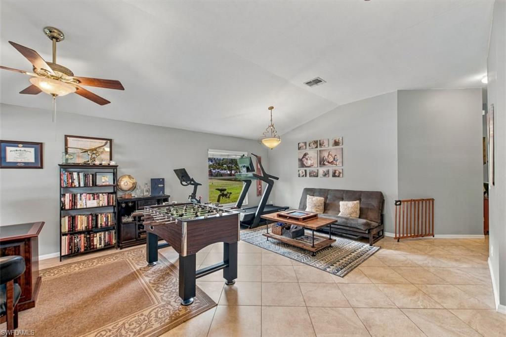 17311 Stepping Stone Dr Property Photo 4